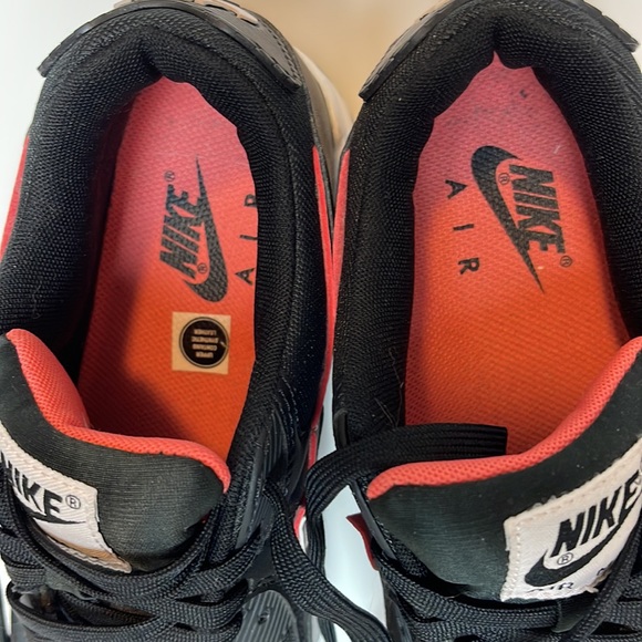Nike Air Max, Wm’s Sz 8.5, black and coral/pink - Picture 6 of 6